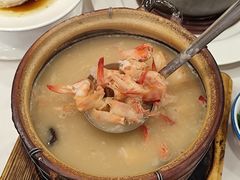 -粤盛海鲜平价店(洛溪食街店)