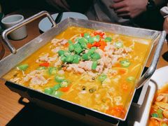 酸汤肥牛-卞氏菜根香(青羊万达店)