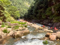 -雅鲁激流探险漂流