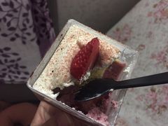 -巴黎贝甜(宜山路店)