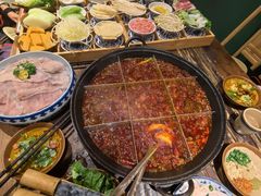 -周小明火锅(黑金冠社区店)