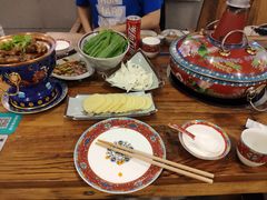 -毛辣果·贵州红酸汤牛肉火锅(西单店)