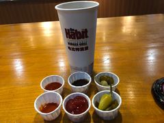 -The Habit Burger Grill 哈比特汉堡(复兴soho店)