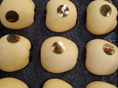 -上海龙吴水胜海发市场