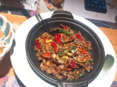 -萤初高端日料王(曲江银泰店)