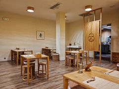 -蟹家大院 · 独揽江景(滨江店)
