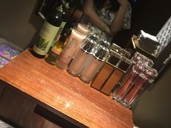 -浅深(世茂滨江精品店)