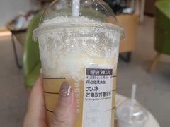 -星巴克臻选(深圳龙华红山天虹店)