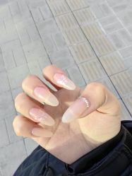 -艾珂·美甲美睫