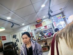 -柳州肥姨妈大骨螺蛳粉(东靖路店)