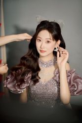 -LOVINA洛维娜婚纱礼服