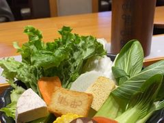 -呷哺呷哺(万达新世界店)