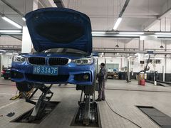 -宁波宝信宝马4S店(江北日湖店)