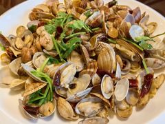 -喜乐餐厅•灯笼虾球首创者•本地小海鲜(二马路店)