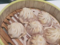 蟹黄小笼包-松鹤楼·非遗·苏帮菜(融科店)