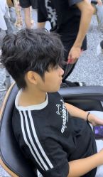 -藤野造型专业烫染接发