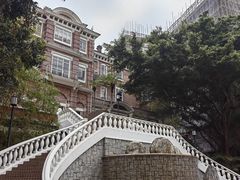 -香港大学