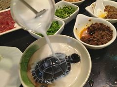 -丫丫汤膳打边炉(宏府408坊店)