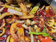 -休记光头香辣蟹干锅店(衣冠庙店)