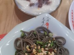 -何师傅美蛙鱼头(汉街店)