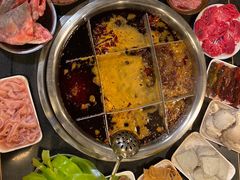 -邓莽子老火锅(中兴路总店)