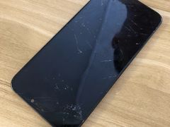 -鸿准通信科技·忠诚手机电脑维修中心(三林店)