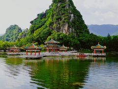 -星湖旅游景区七星岩