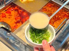 -海底捞火锅鲜切牛肉主题店(长寿路店)