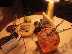 -OZONE 顶楼酒吧(香港丽思卡尔顿酒店)