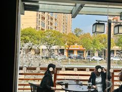 -星巴克(张家港谷渎港店)