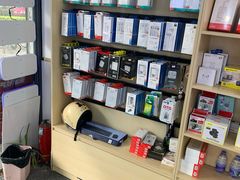 -修卜凡二手严选店·手机维修·回收租赁(川沙地铁站店)