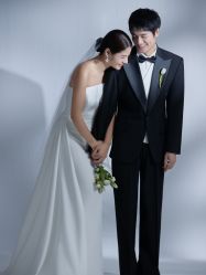 -至臻微拉婚纱摄影