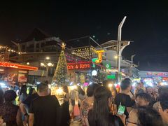 -席娜卡琳火车铁道夜市