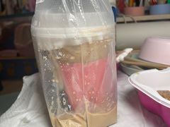 拿铁咖啡-玛格萝妮比萨屋(四平店)