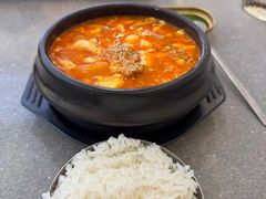 -豚妈妈汤饭·部队锅(南京东路店)