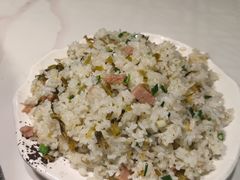 -德林酸菜鱼火锅(南丹店)
