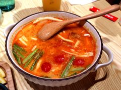 泰式冬阴功汤-迷你椰·泰式大排档(虹口店)