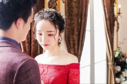 -易摄影婚纱摄影工作室