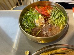 -金会长自助海鲜·烤肉(人民广场店)