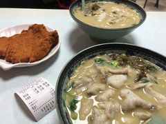 招牌黄鱼面-明呈黄鱼面馆(斜土路店)
