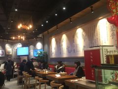 大堂-渝是乎川渝小炒(新世界百货望京店)