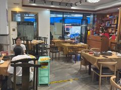 -濠轩阁特色生蚝火锅总店
