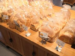 -格瑞思动物奶油生日蛋糕(圆融店)