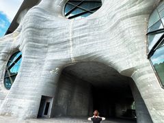 -证大喜玛拉雅中心