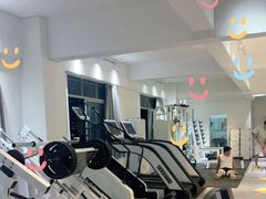 -RM GYM健身私教馆(白云元立方创意园店)
