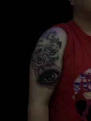 写实-蜉蝣刺青纹身定制