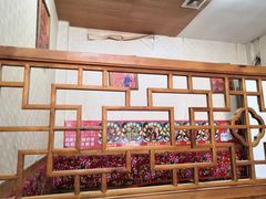 -三江鱼东北特色铁锅炖(骆驼店)