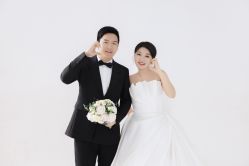 -韩国色色婚纱摄影(好评优选店)