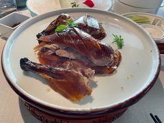 精品烤鸭-悦江(梅奔中心店)