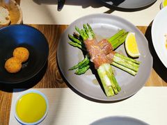 烤芦笋-Mercato莫卡多露台餐厅与酒吧(K11店)
